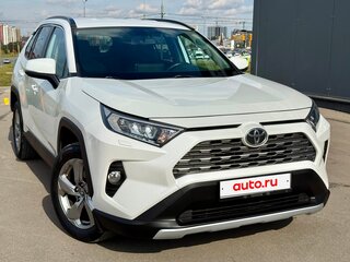 2020 Toyota RAV4 V (XA50), белый, 3100000 рублей, вид 2