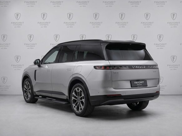 2026 Lynk & Co 900, серебристый, 8925000 рублей - вид 4