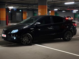 2014 Kia Rio III, чёрный, 940000 рублей, вид 3