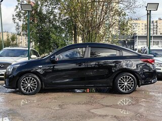 2022 Kia Rio IV Рестайлинг, чёрный, 1619000 рублей, вид 5