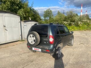 2012 Chevrolet Niva I Рестайлинг, серый, 410000 рублей, вид 4