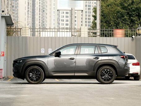 2026 Mazda CX-50, серый, 3630004 рублей, вид 4