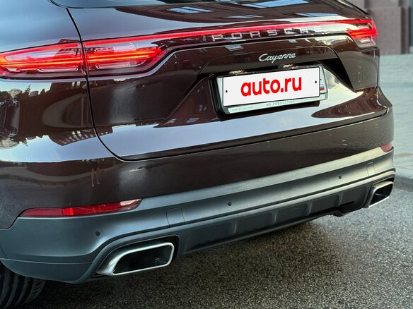 2020 Porsche Cayenne III, коричневый - вид 10