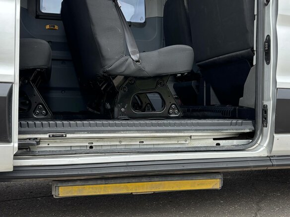 2020 Ford Transit, серый - вид 20