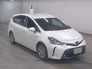 2020 Toyota Prius Alpha I (ZVW40/41) Рестайлинг, белый, 2300000 рублей, вид 1