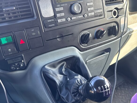 2011 Ford Transit, серебристый, 800000 рублей - вид 9