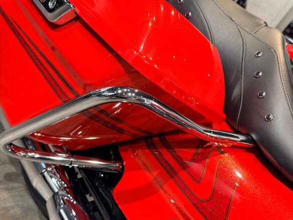 2017 Harley-Davidson Road King, красный, 1899000 рублей - вид 21