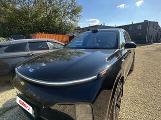 2024 Li Auto (Lixiang) L9 52.3 kWh I Рестайлинг, чёрный, 5500000 рублей, вид 4