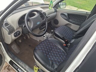 2011 Lada (ВАЗ) Kalina I, белый, 320000 рублей, вид 3