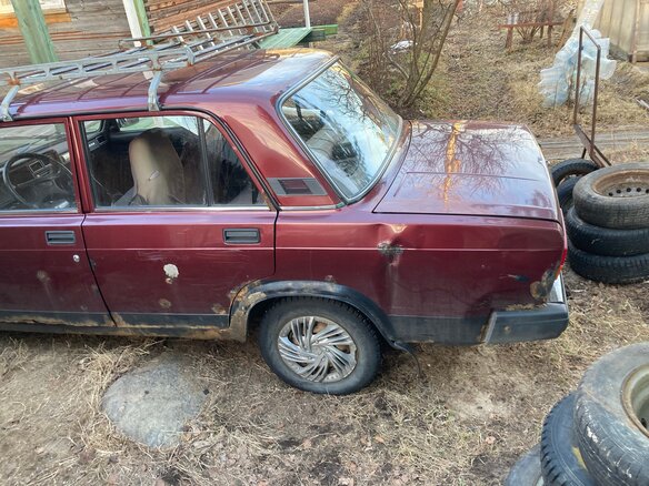 2012 Lada (ВАЗ) 2107, красный, 80000 рублей - вид 1