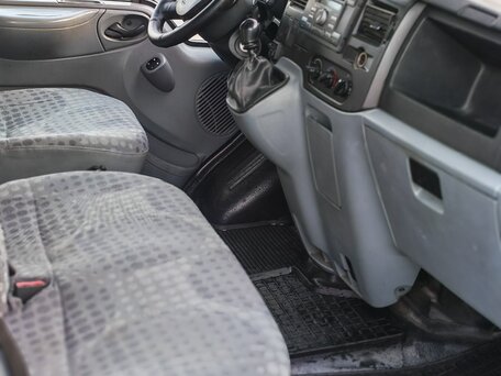 2015 Ford Transit, белый, 950000 рублей, вид 4