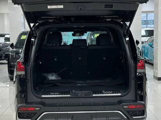 2023 Lexus LX 600 IV, чёрный, 17400000 рублей, вид 5