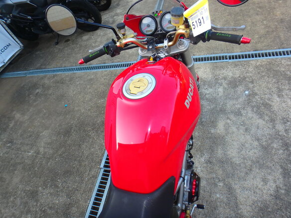 2001 Ducati Monster 900, красный, 280000 рублей - вид 17