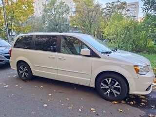 2011 Dodge Caravan Grand V, белый, 1195000 рублей, вид 4