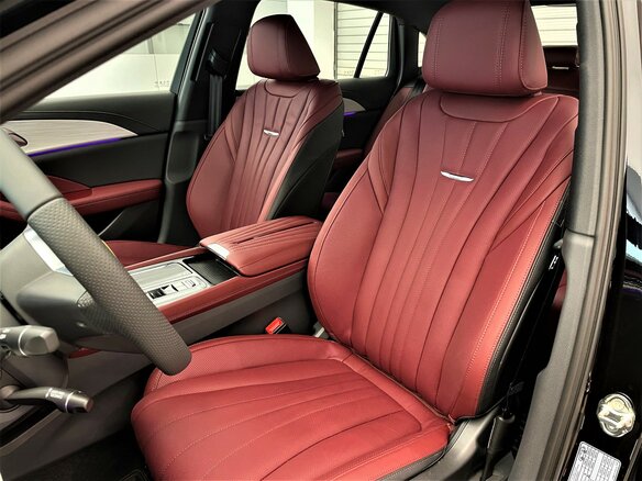 2025 Hongqi H5 II, чёрный - вид 10