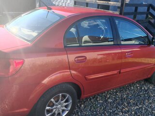 2009 Kia Rio II, красный, 630000 рублей, вид 2