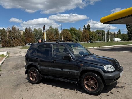 2007 Chevrolet Niva I, чёрный, 450000 рублей, вид 2