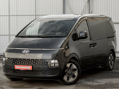Hyundai Staria I