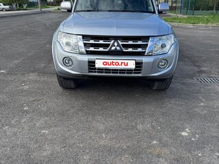 2012 Mitsubishi Pajero IV Рестайлинг 1, серебристый, 2480000 рублей, вид 3
