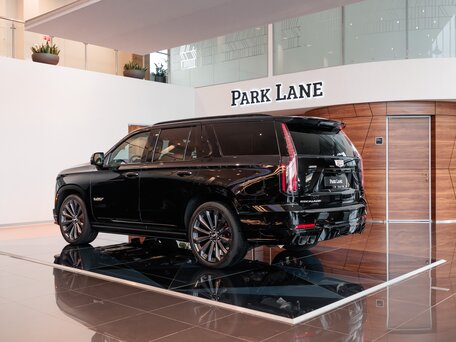 2026 Cadillac Escalade-V I Рестайлинг, чёрный, 28900000 рублей, вид 2