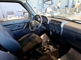 2024 Lada (ВАЗ) Niva Legend Bronto I, белый, 1588000 рублей, вид 5