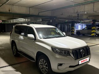 2019 Toyota Land Cruiser Prado 150 Series Рестайлинг 2, белый, 6150000 рублей, вид 3