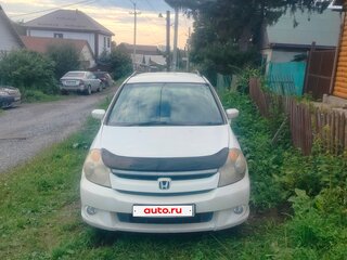 2004 Honda Stream I Рестайлинг, белый, 500000 рублей, вид 1