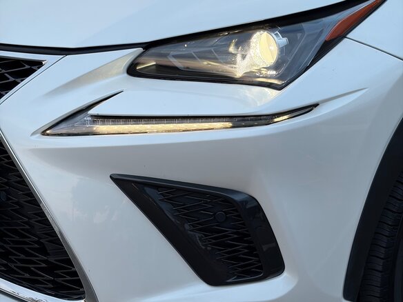 2020 Lexus NX 300 I Рестайлинг, белый, 3130000 рублей - вид 18