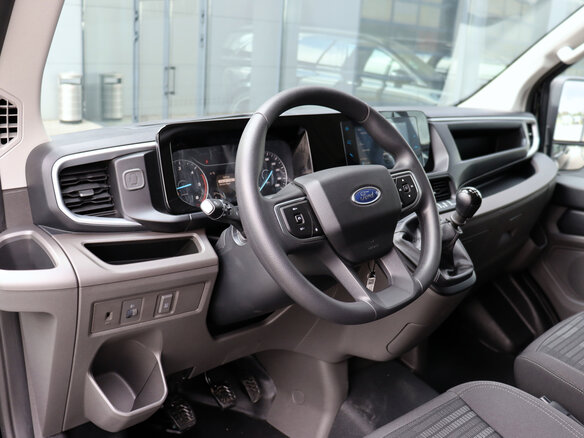 2025 Ford Transit, белый, 5590000 рублей - вид 2