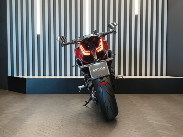 2026 QJMotor SRK 921, красный, 1090000 рублей - вид 5
