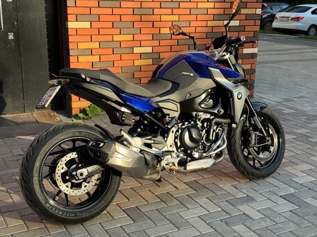 2020 BMW F 900 R, синий, 799000 рублей, вид 5