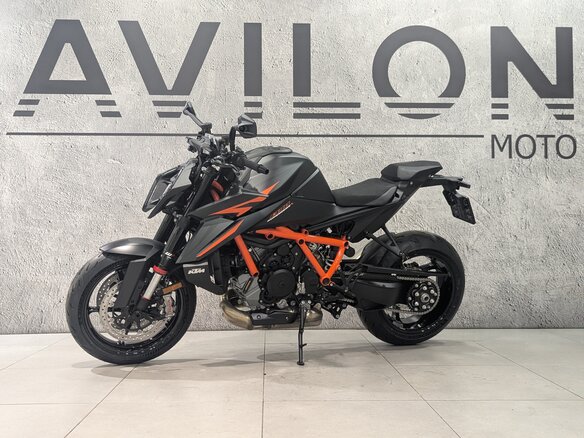 2023 KTM 1390 Super Duke R, чёрный, 2600000 рублей - вид 13