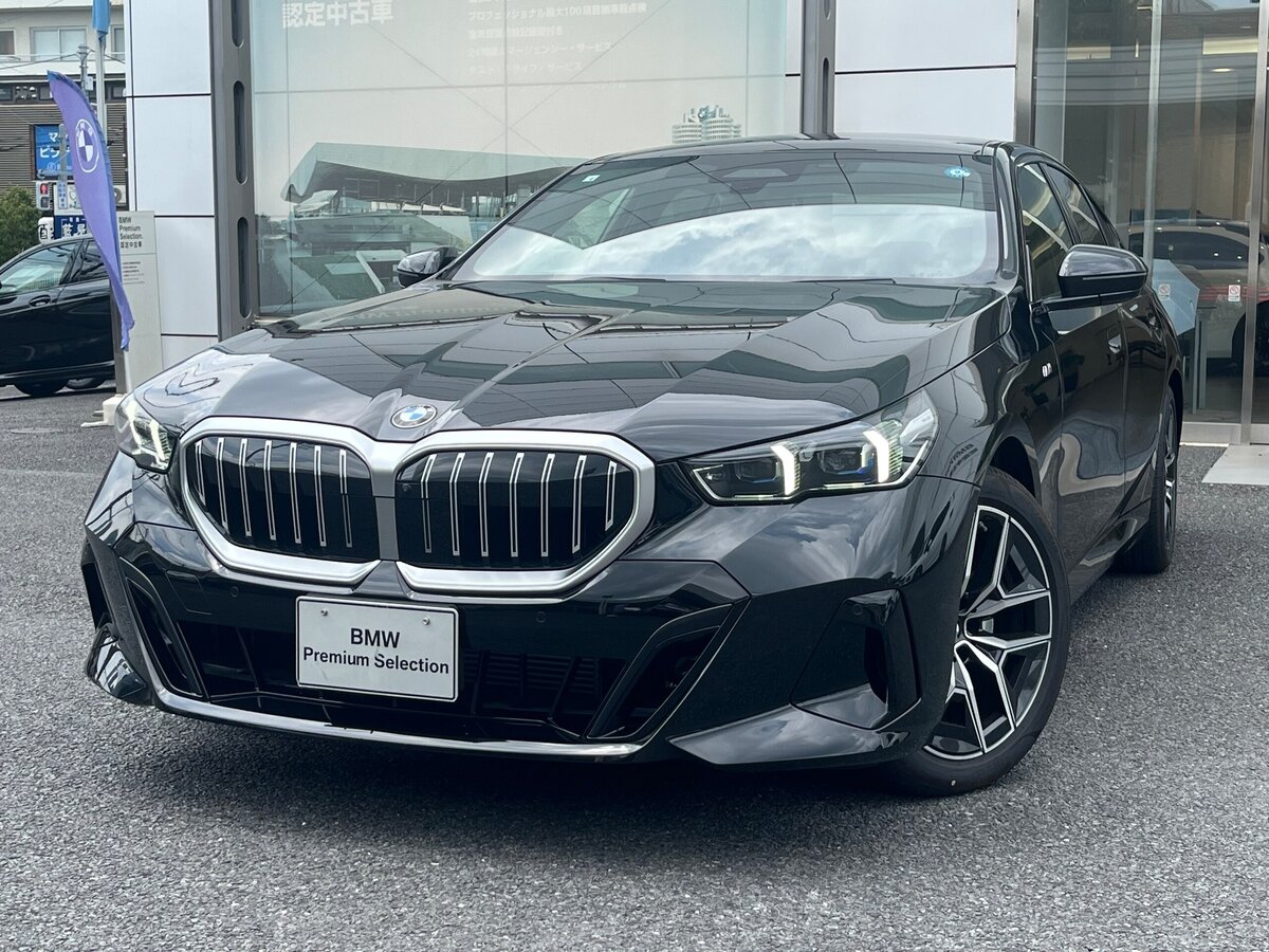 Открыть фотографии: BMW 5 серии VIII (G60/G61/G68)