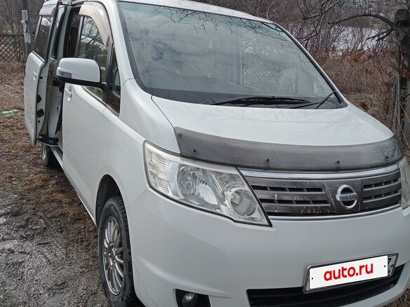 2008 Nissan Serena III (C25), белый, 990000 рублей - вид 4