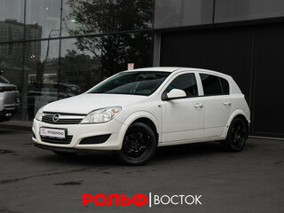 2011 Opel Astra H Рестайлинг, белый, 595000 рублей, вид 1