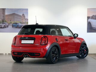 2021 Mini Hatch Cooper S III (F55/F56) Рестайлинг, красный, 2550000 рублей, вид 5