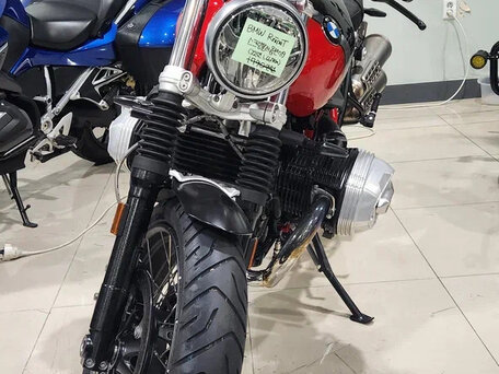 2022 BMW R Nine T Scrambler, красный, 1500000 рублей, вид 2