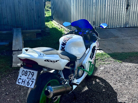 1999 Honda CBR 600F, белый, 325000 рублей, вид 3