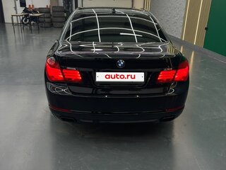 2013 BMW 7 серии 740d xDrive V (F01/F02/F04) Рестайлинг, чёрный, 3050000 рублей, вид 4