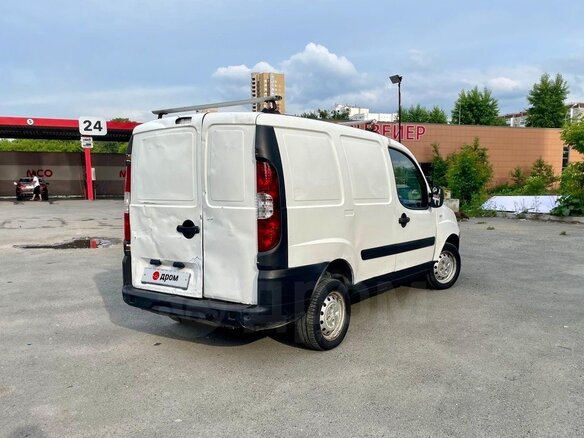 2008 Fiat Doblo I Рестайлинг, белый, 230000 рублей - вид 5