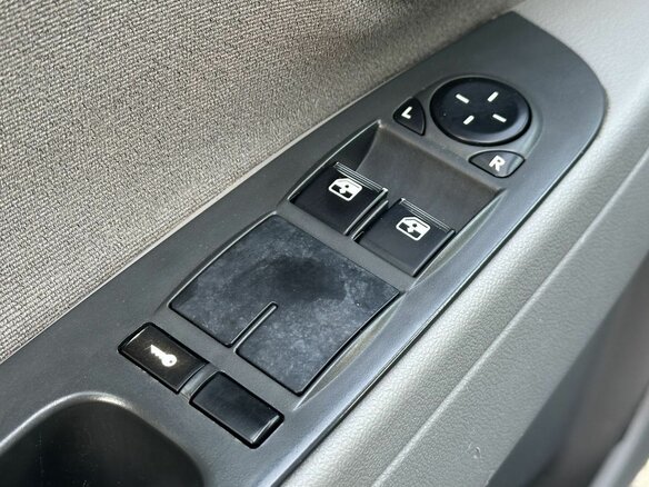 2012 Lada (ВАЗ) Priora I, серебристый, 309000 рублей - вид 18