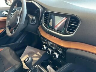 2023 Lada (ВАЗ) Vesta SW Cross I Рестайлинг (NG), красный, 1880000 рублей, вид 5