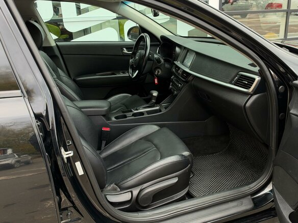 2018 Kia Optima IV Рестайлинг, чёрный, 1599000 рублей - вид 13