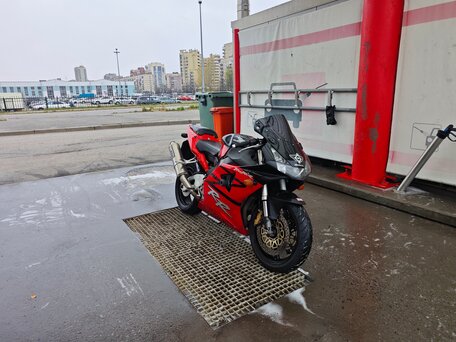 2003 Honda CBR 954RR Fireblade, красный, 350000 рублей, вид 4