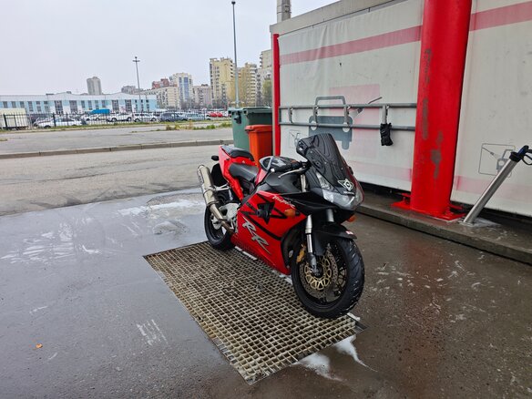 2003 Honda CBR 954RR Fireblade, красный, 350000 рублей - вид 3
