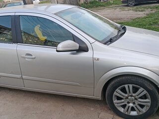 2007 Opel Astra H Рестайлинг, серебристый, 325000 рублей, вид 4