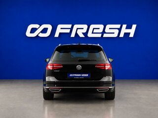 2017 Volkswagen Passat B8, чёрный, 3197090 рублей, вид 4