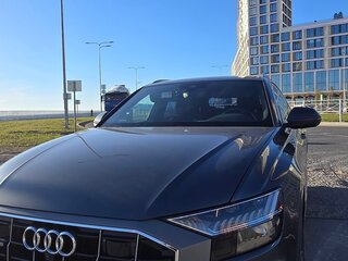 2018 Audi Q8 55 TFSI I (4M), серый, 5600000 рублей, вид 1