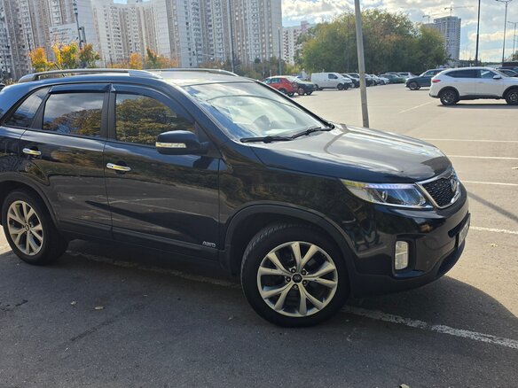 2015 Kia Sorento II Рестайлинг, чёрный, 1500000 рублей