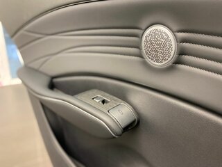 2026 Omoda C7, белый, 3499000 рублей, вид 5